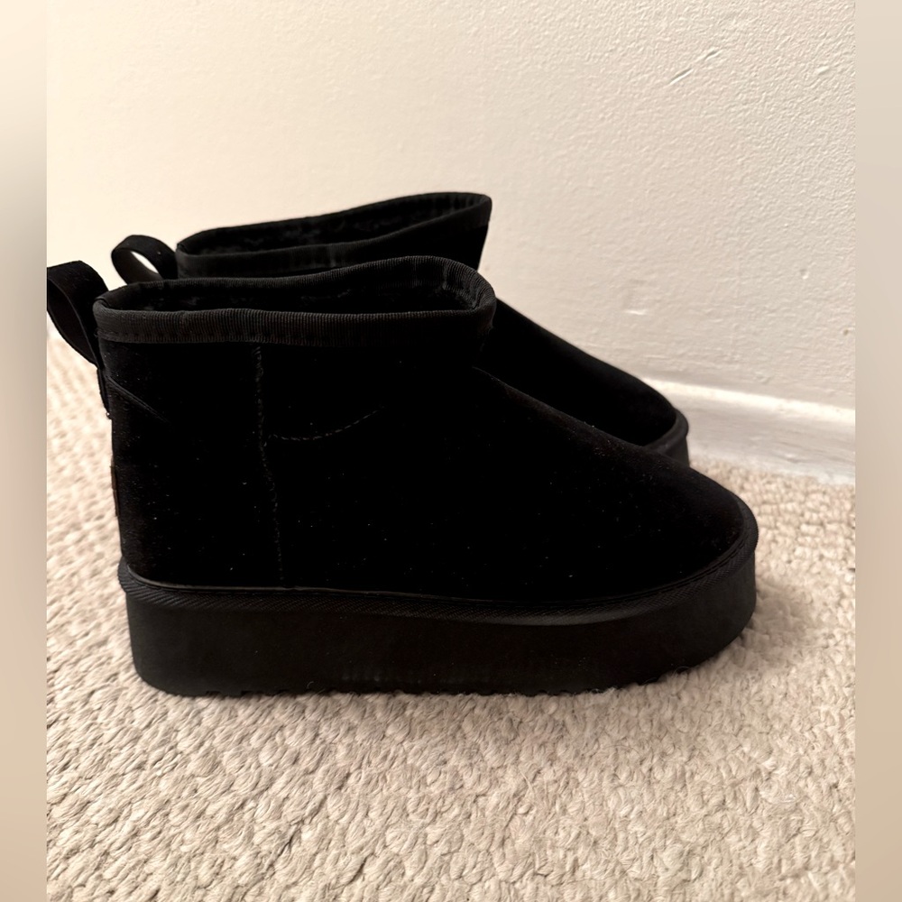 Platform boots